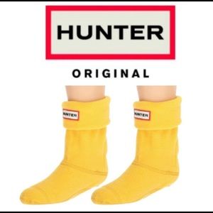 HUNTER Short Boot Socks Yellow Size Medium NWT